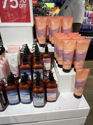 Bath & Body Works