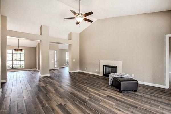 Desert Flower - Family Room