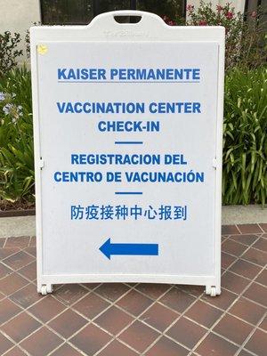 Covid 19 vaccination center at Morgan Park ( City of Baldwin Park ).