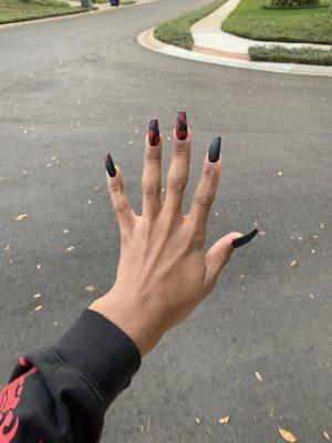 nails