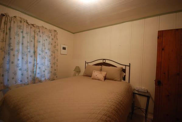 third bedroom with queen bed