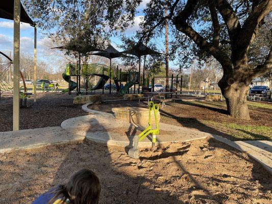 Highland Neighborhood Park and Reznicek Field