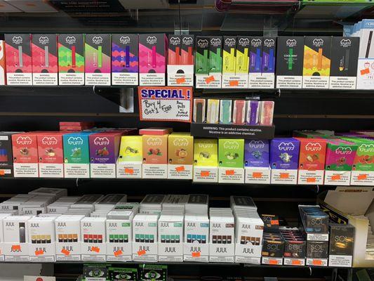 Juul Pods, Puff Pods and Puff Bars in all flavors!