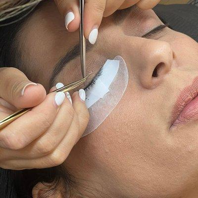 In the process of gorgeous natural lashes