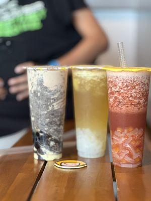 A3. Hot Milk Tea with Oreo Cookies & Puff Cream Strawberry green tea  C2. Freshly Squeezed Lemon Jasmine Green Tea Iced