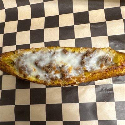 sweet plantain with ground beef and cheese.  ( canoe with ground beef and cheese) very delicious.