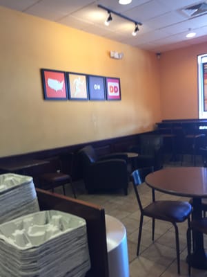 Weymouth Dunkin Donuts -- Shaw's Plaza : 634 Middle Street, Weymouth                     Interior