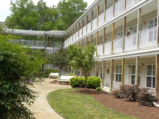 The Commons At Greenwood Apartments