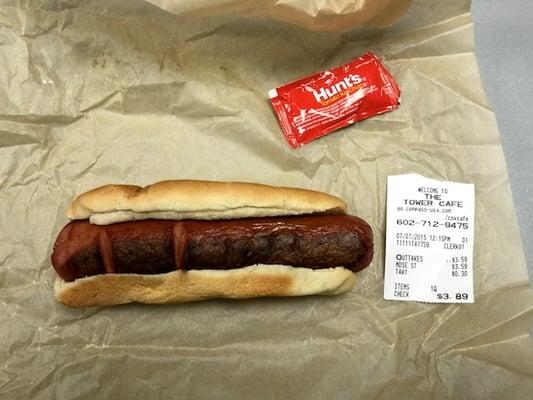 This is what $3.89 gets you at the Tower Cafe...and it tasted even worse than it looked!