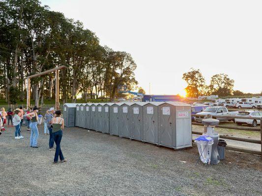 Roping Chutes