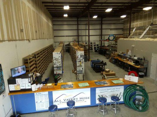 We have a large warehouse filled with many different kinds of industrial fittings.