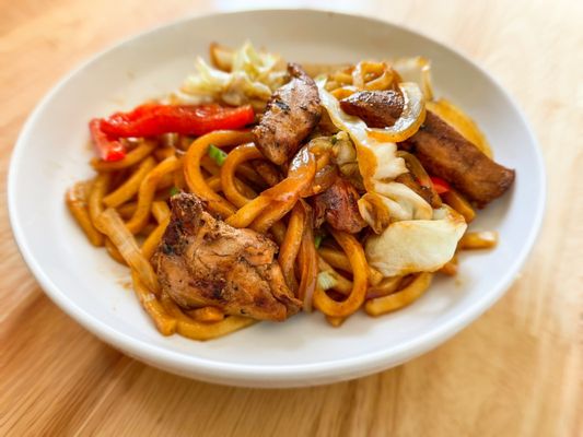 Stir Fry Udon with BBQ Chicken