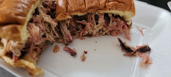 Pulled pork sandwich