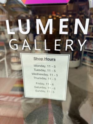 Shop hours