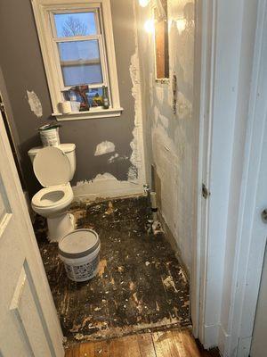 Bathroom remodel before & after