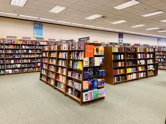 Barnes & Noble Booksellers