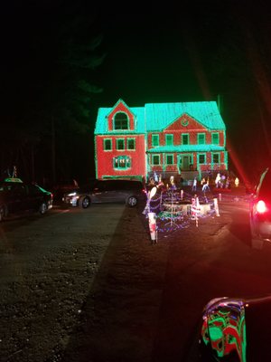 I usually do not stop at houses to see Christmas lights but this was something I have never seen before!!