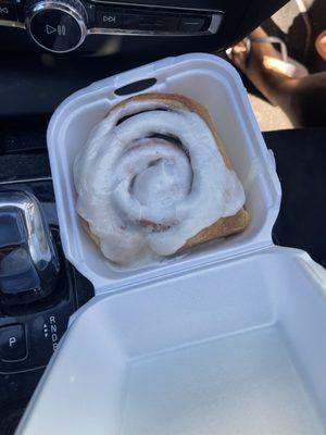 Cinnamon roll, yummers