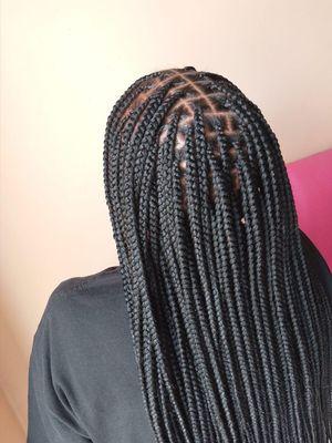 Knotless braids