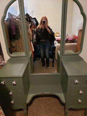 Harry's Glass Shop fixed my broken center mirror in my vanity. Fits perfectly. Super happy!