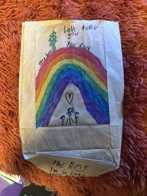 This is so cute , i love when my kids come home or to daycare with a drawing for us