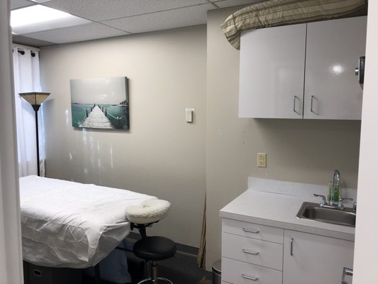 Clean and comfortable treatment room