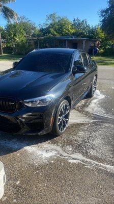 BMW truck wash and wax