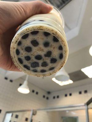 What are those floating residue in the milk tea??? Girl claims it's from the tea. Definitely doesn't look like that.