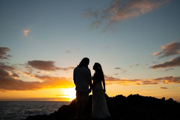 True love captured on the rocks...