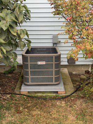 New high efficiency Bosch heat pump