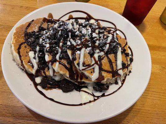 Oreo Cheesecake Hotcakes