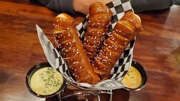 PERRYSTOWN PRETZELS