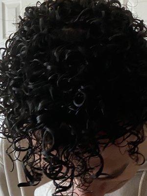 Curly perm