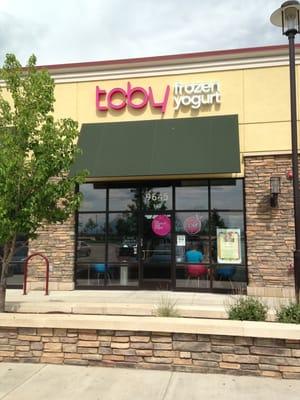 Storefront TCBY in Thornton