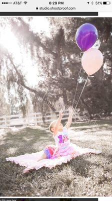 1st birthday photo session, balloons are always fun!