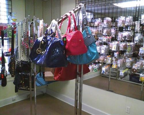 fashion accessory boutique