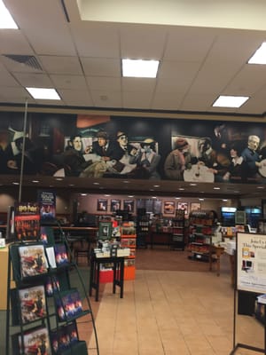 B&N Cafe Walpole -- Walpole Mall : 82 Providence Highway, Walpole             Interior (inside Barnes & Noble)