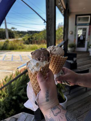 Chilly Hank’s Ice Cream