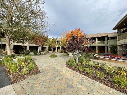 Main courtyard, Westmark School