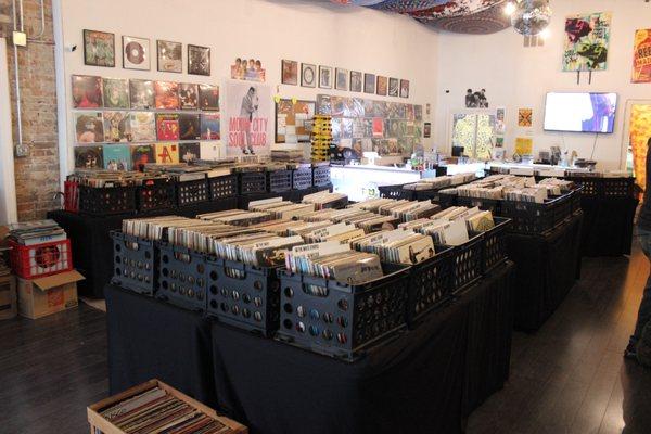 Thousands of titles on vinyl, spanning all genres!