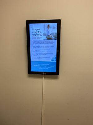 Smart screen in patient room