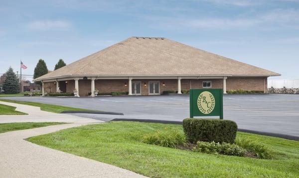 Exterior of our Sterling Heights location featuring a large parking area.