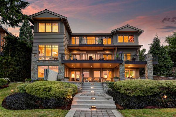 Beautiful home in Mercer Island listed by one of our agents and featured in the Luxury Homes magazine!