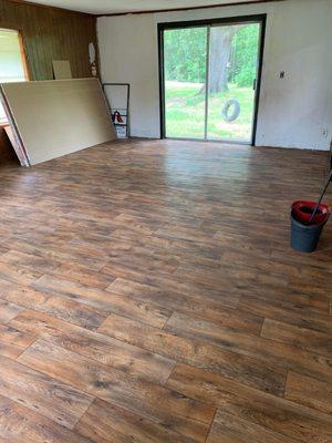 Living room floor and walls remodeled