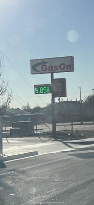 Gas prices 3/11/22