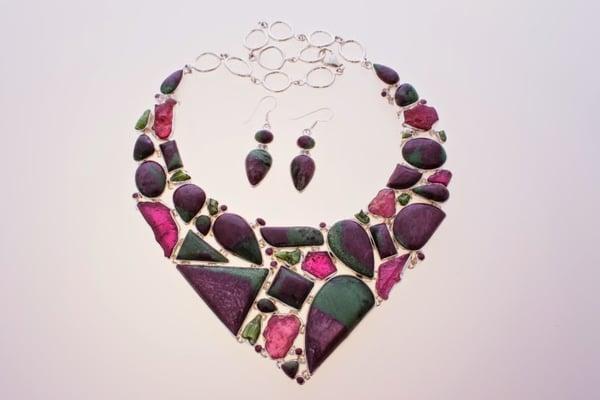 Signature Necklace sets in outstanding gemstone combinations.