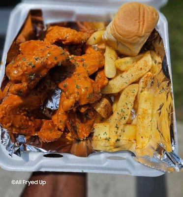 Buffalo wings and steak fries