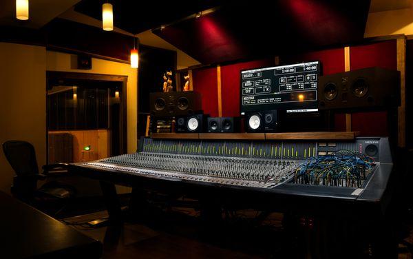 The control room at Electrokitty features a vintage Quad Eight recording console and Adams studio monitors