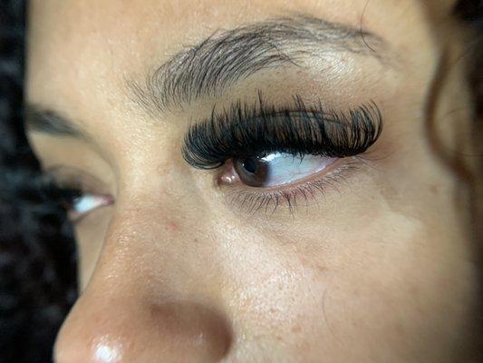 Wispy lashes