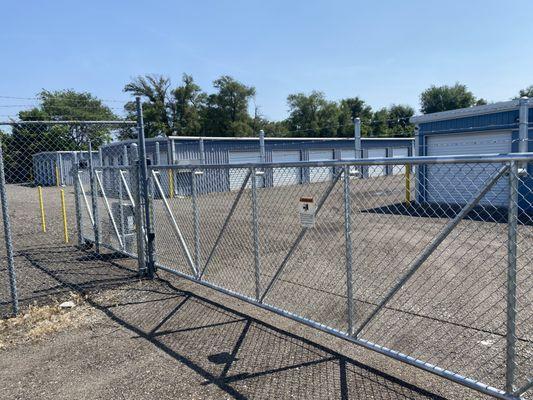 Automatic gate at Kwiklock Storage Park City, KS